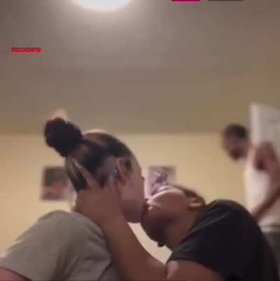 These freaks went crazy<wbr>🥵😩😩