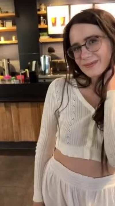 Hey you, join my OnlyFans today and I&rsquo;ll send you 3 FREE videos if you tell me you came from Reddit