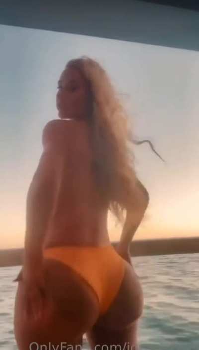 🍑