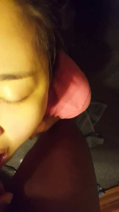 Korean loves BBC cum on her face after the first date