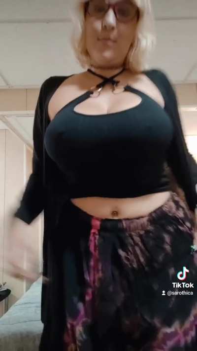 @ sarothica 