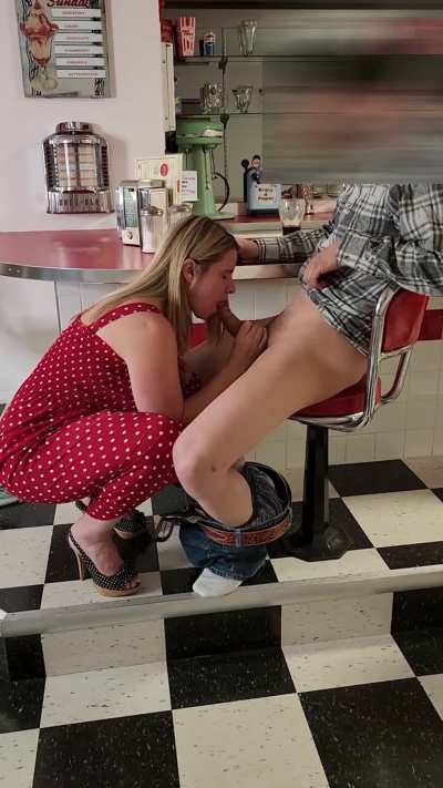 Sucking cock at the diner