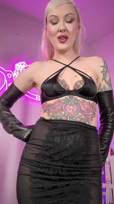 Is small penis humiliation a kink for many men when done by cute girls