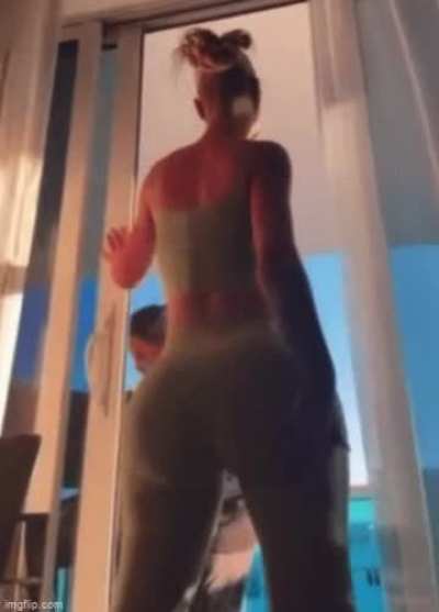 Iggy Azalea