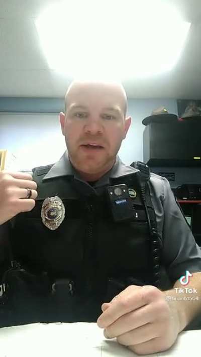 Cop can&rsquo;t figure how how someone could mix up a gun with a taser