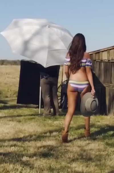 Selena Gomez, Bikini