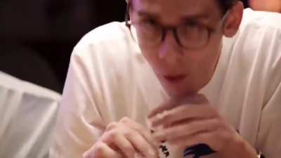 To eat a cockroach