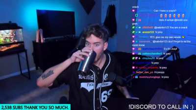 Streamer gets pranked by joeyy 😢😭