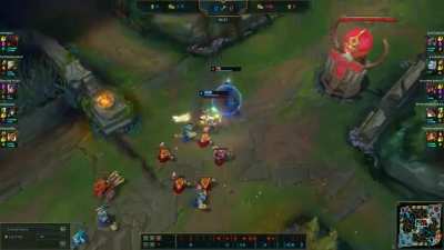 So I have been practicing flash combos on Irelia for a few days, this is the first one I managed to pull off in ranked.