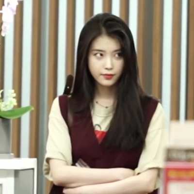 IU