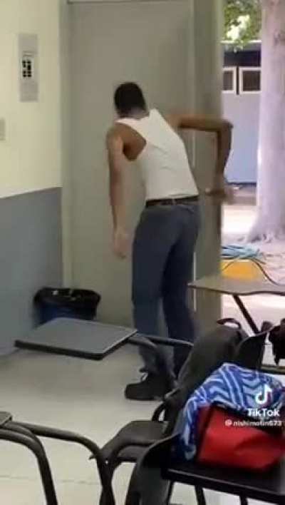 CJ