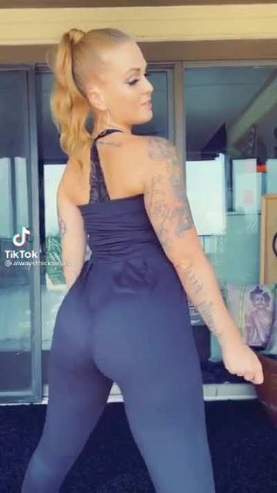 ✨