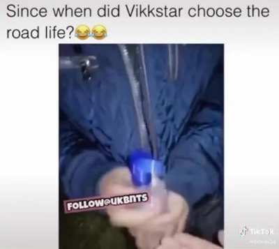 Vik out in the streets