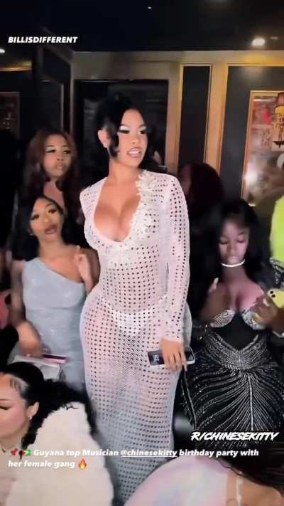 😍