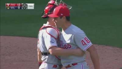 [Highlight] Phillies broadcasters Tom McCarthy and John Kruk are dumbfounded by Ronald Torreyes' 1-5-3 putout to end the game