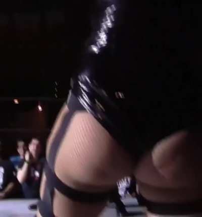 Scarlett Bordeaux