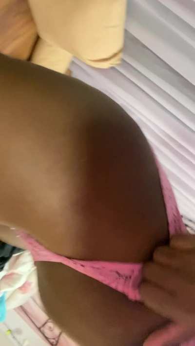 If even 5 guys like my ass, I'll celebrate and fuck myself anal 🙈