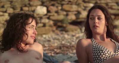 Sophie Verbeeck, Dinara Drukarova &amp;amp; Anne Serra - Parenth&egrave;se (FR2014) (1/2) - Going for a dip
