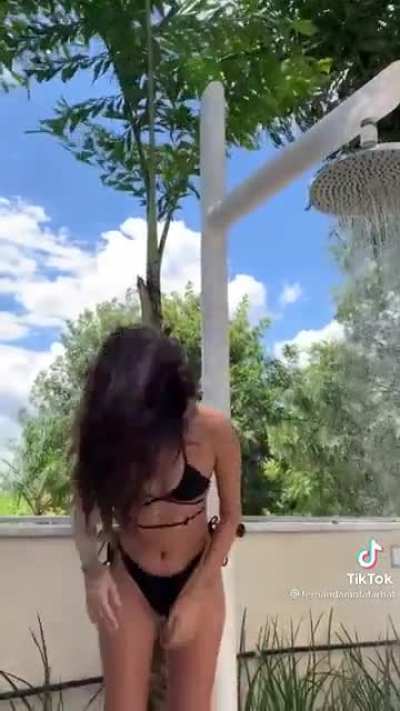 Fernanda farhat (tiktoker)