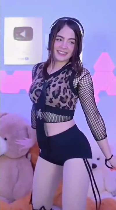 Que Mujer, esta perrisima. Increible lo buena que esta 🔥🔥🔥🔥🔥🔥