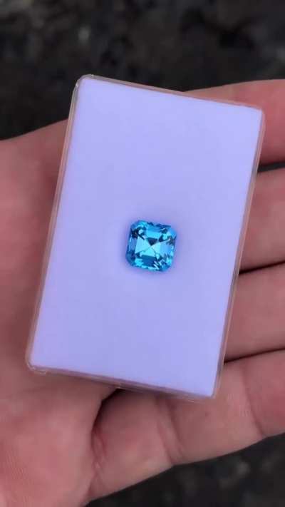 Yea this is a special color&rsquo;s electric topaz 4.37 ct and 8.65 x8.65 mm approximately  Clean stone nice cutting  $175 plus shipping