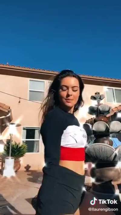 Thicc thighs
