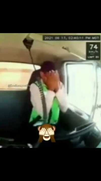 🙈