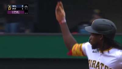 Oneil Cruz smashes the hardest hit ball of the Statcast era into the Allegheny (122.9 MPH)