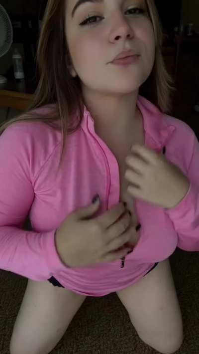 I feel like i should get sponsored by Under Armor at this point :D