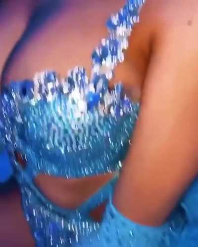 Cleavage