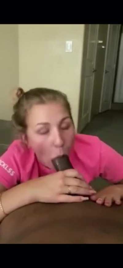 INSTAGRAM GIRL SARAHBABY5454 SUCKING DICK!!