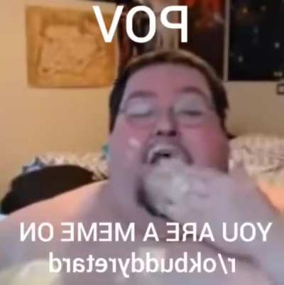ඞ