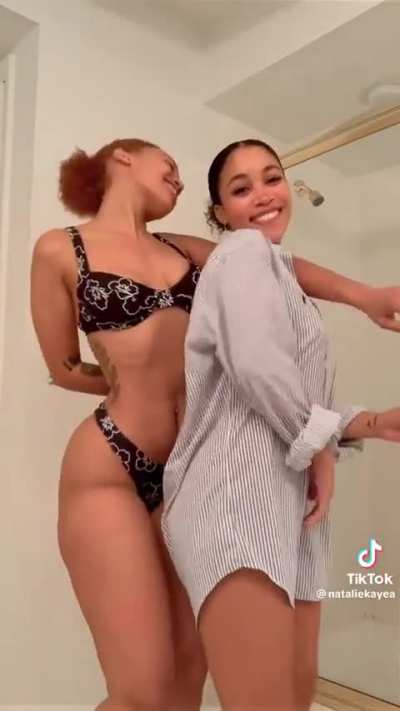 @mickela_k