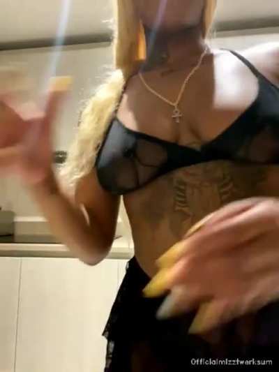 Big booty ass bitch