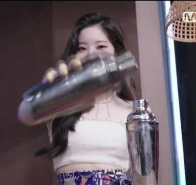 210610 - Dahyun