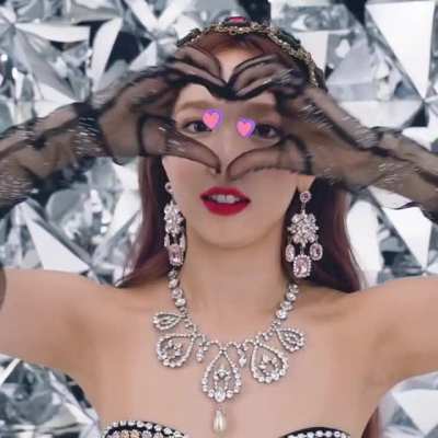 Nayeon – Twice