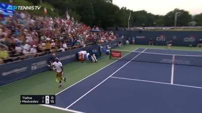 Frances Tiafoe celebrates too early versus Medvedev and immediately regrets it