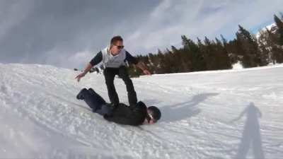 Bro&rsquo;s snowboard