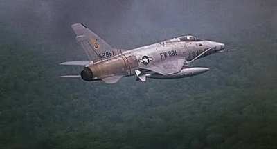 F-100 dropping finless napalm canisters somewhere over South Vietnam early in the war. Footage used in the &ldquo;Bat 21&rdquo; 1988 movie. [gif]