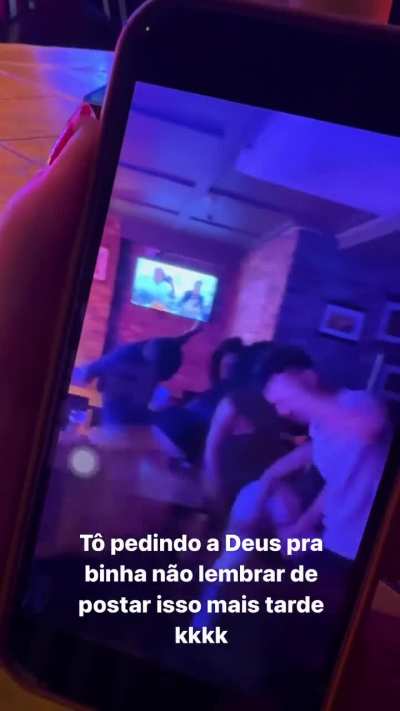 Putinha dos gringos 