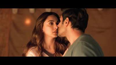 Satyaprem ki Katha all kiss scenes (enhanced)