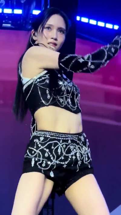 230706 Mina