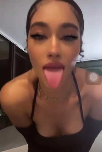 🖤🖤