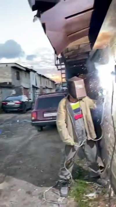 Low budget Russian paparazzi