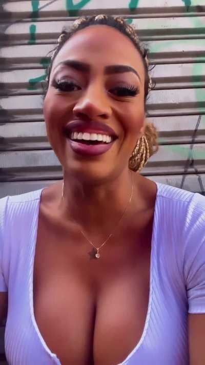 JANA&Iacute;NA SIM&Otilde;ES PEITUDA GOSTOSINHA 🤤🤤🤤💦💦💦