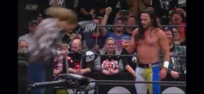Hangman Page with the &ldquo;Hold My Beer&rdquo; Buckshot Lariat at AEW Dynamite (01.29.2020)