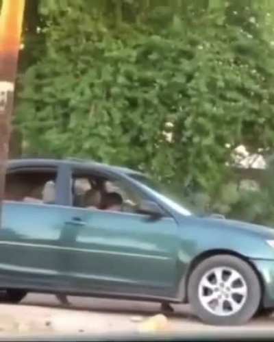 Me cuesta dar la vuelta en u