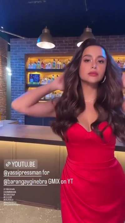 Yassi Pressman