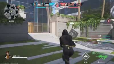 Sometimes I can't shoot straight and other times I can shoot ppl with my menu on 😂