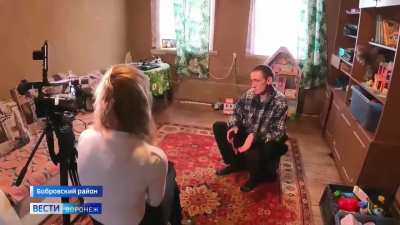 Новый кринж от кремлёвской пропаганды: семья из Нидерландов переехала в Воронежскую область из-за европейской &laquo;программы по изъятию у родителей умных детей&raquo;.